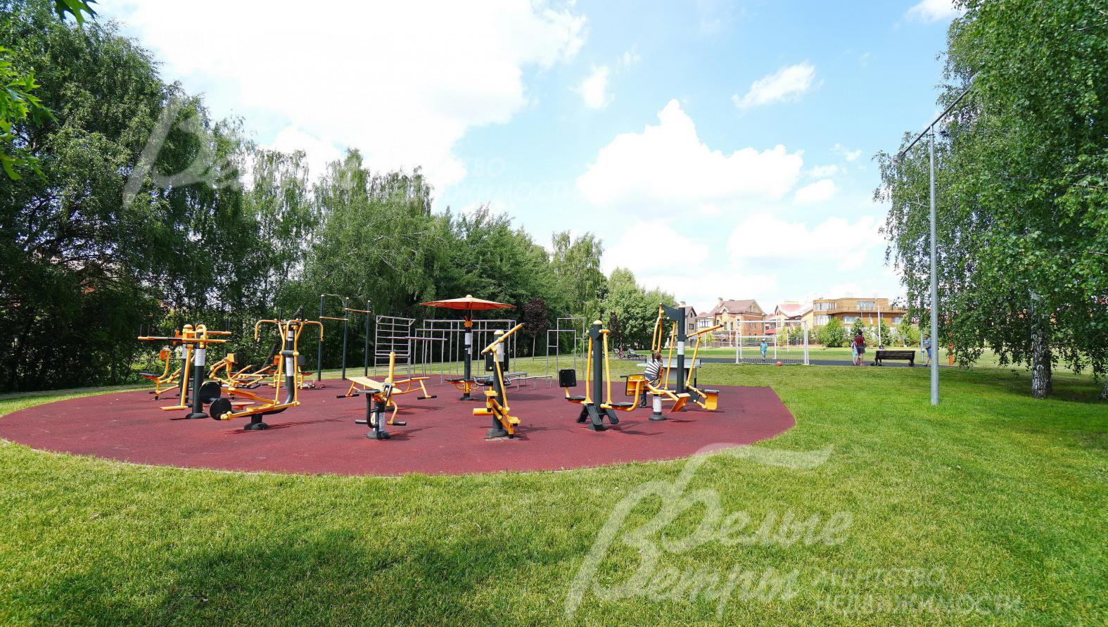 Детская площадка