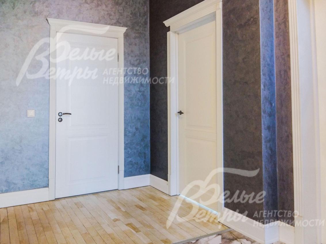 Холл второго этажа