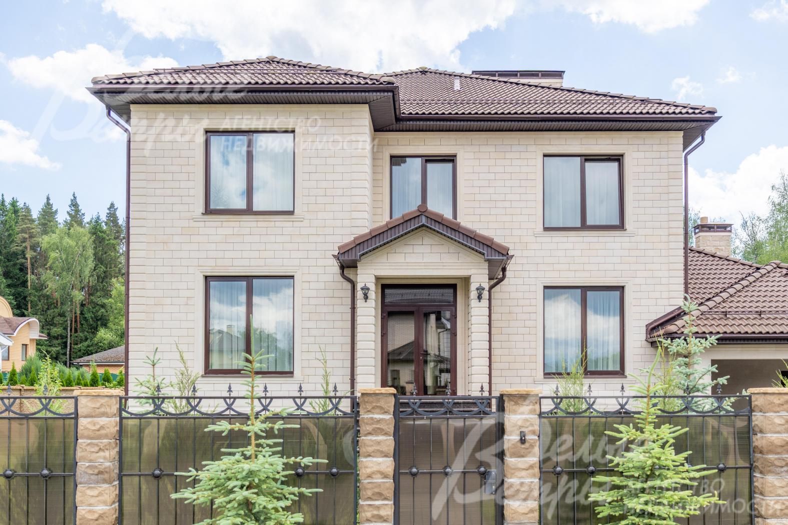 Облицовка стен: дагестанский камень, облицовка цоколя и ступеней террас - черный гранит