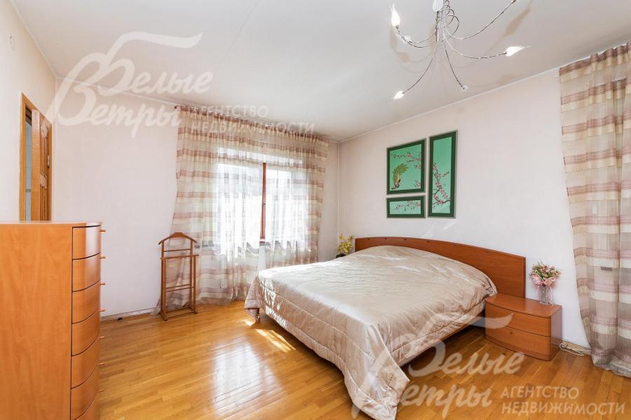 В доме 5 спален