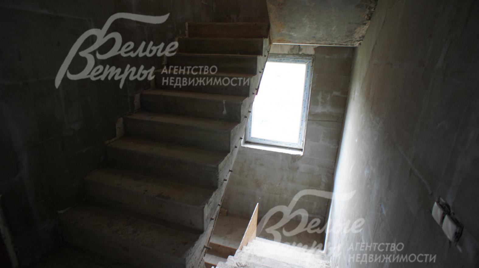 Лестница бетонная