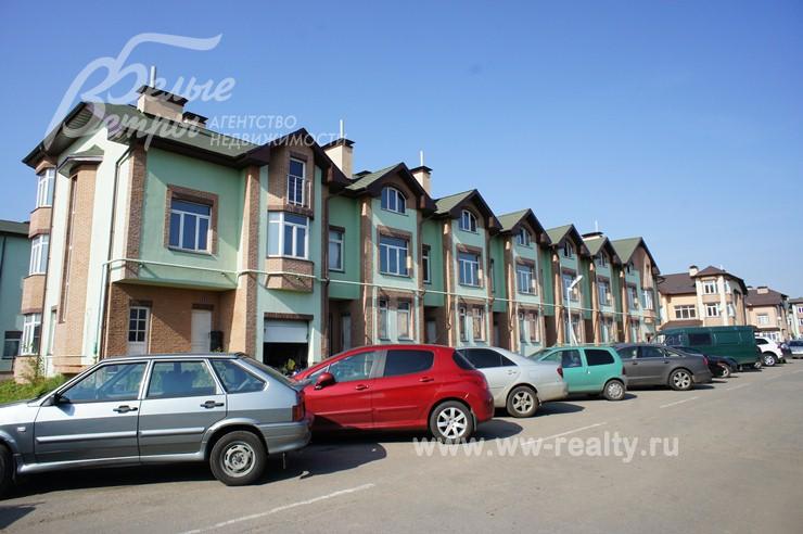 Школа в жилом комплексе Дубровка для детей, живущих в поселке