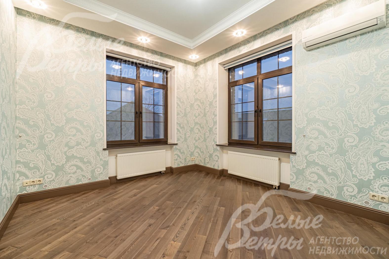 Спальня 15.2 кв.м с гардеробной и санузлом