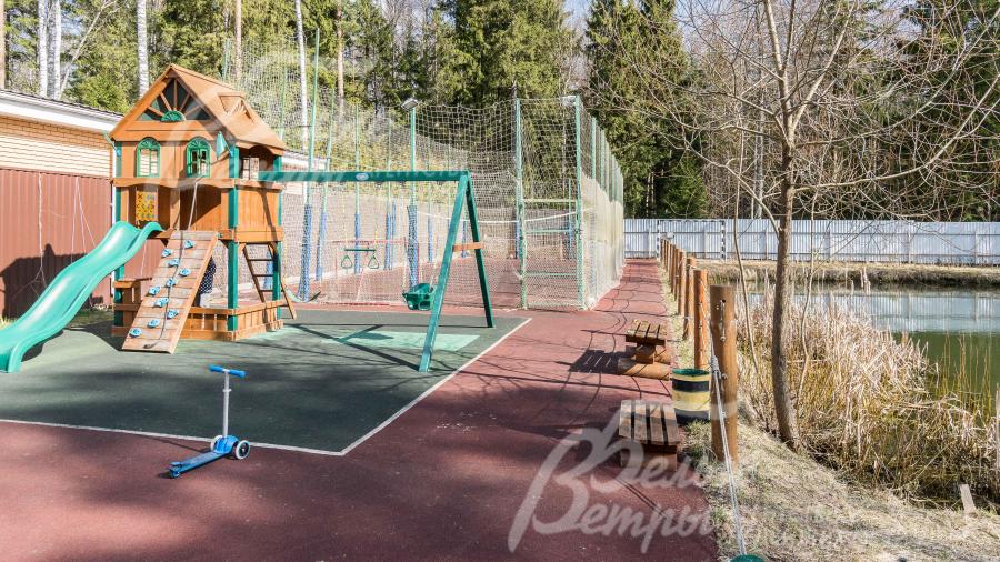 Детская площадка