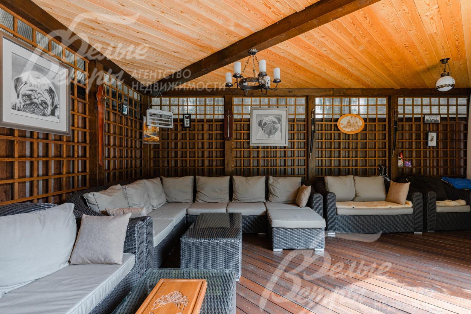 Крытая беседка