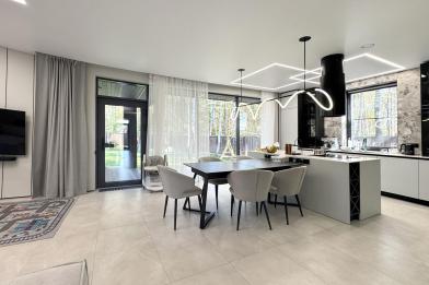 Дом, Стольный к/п (Никольское), 222 кв.м