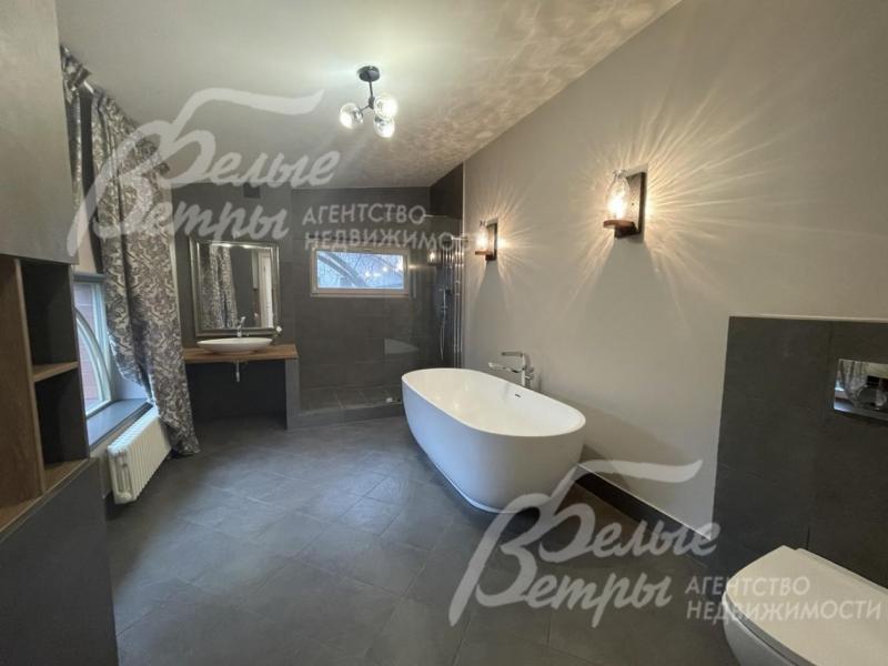 Санузел в мастер-спальне