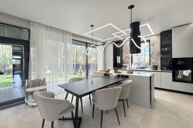 Дом, Стольный к/п (Никольское), 222 кв.м